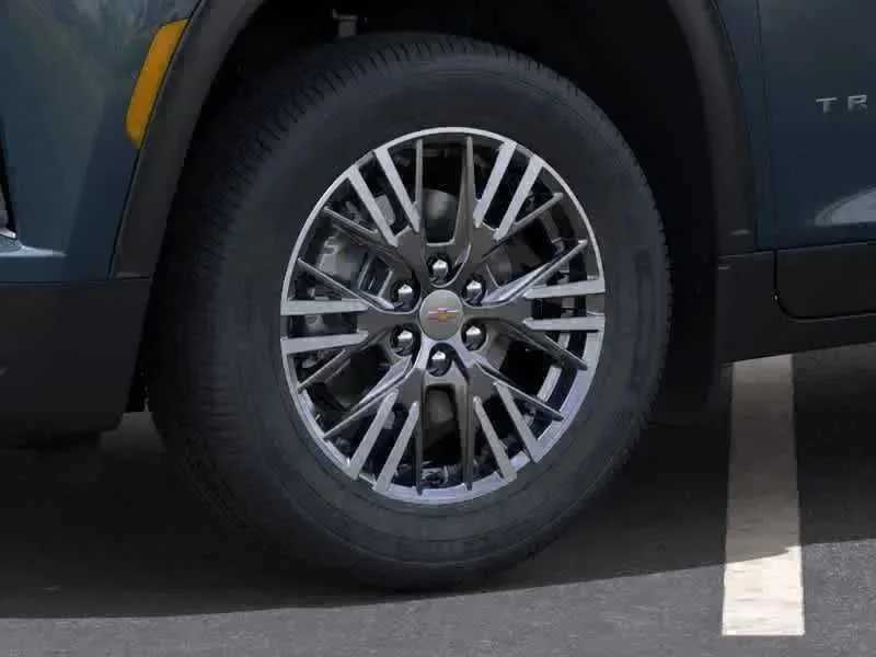 Thumbnail: 2026 Chevrolet Traverse - 9
