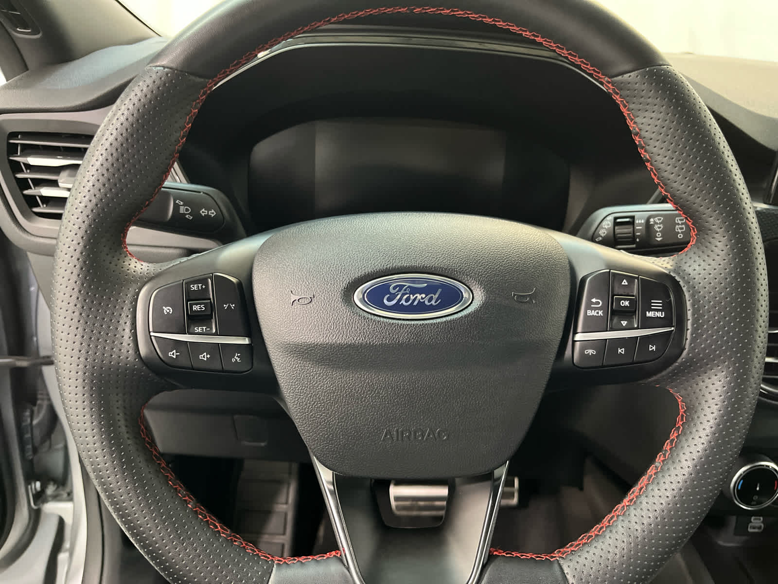 Thumbnail: 2024 Ford Escape - 17