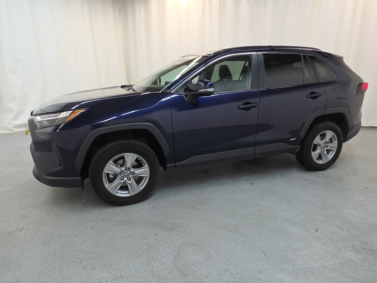Thumbnail: 2022 Toyota RAV4 - 2