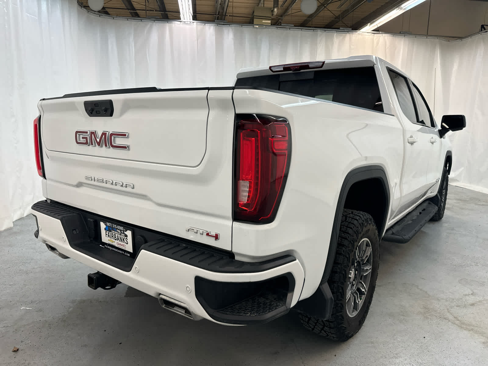 Thumbnail: 2024 GMC Sierra 1500 - 5