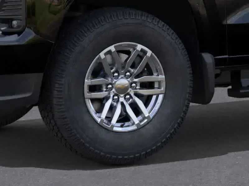 Thumbnail: 2026 Chevrolet Colorado - 7
