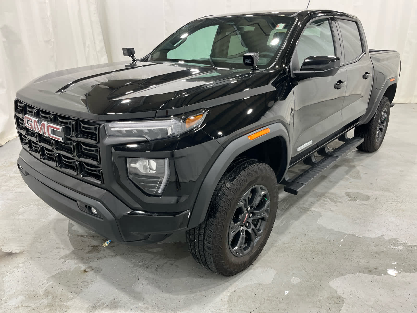 2025 GMC Canyon Elevation -
                  Fairbanks, AK