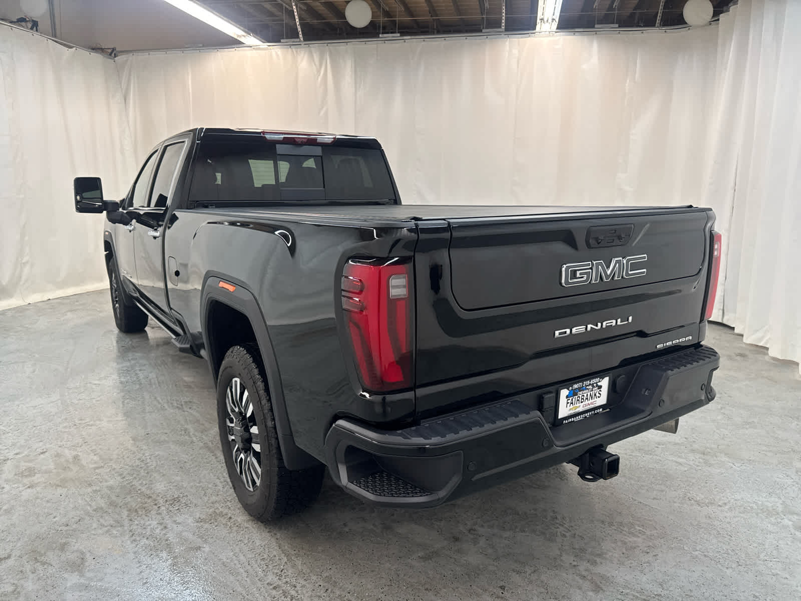 Thumbnail: 2025 GMC Sierra 2500 - 3