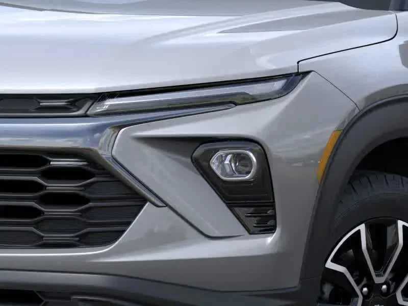Thumbnail: 2026 Chevrolet TrailBlazer - 10