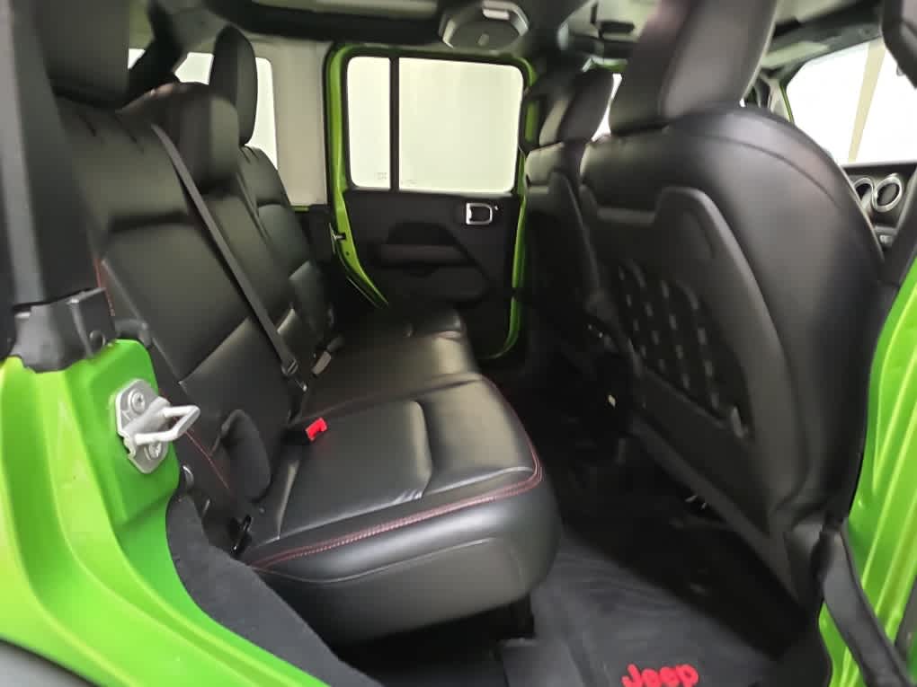 Thumbnail: 2018 Jeep Wrangler - 16