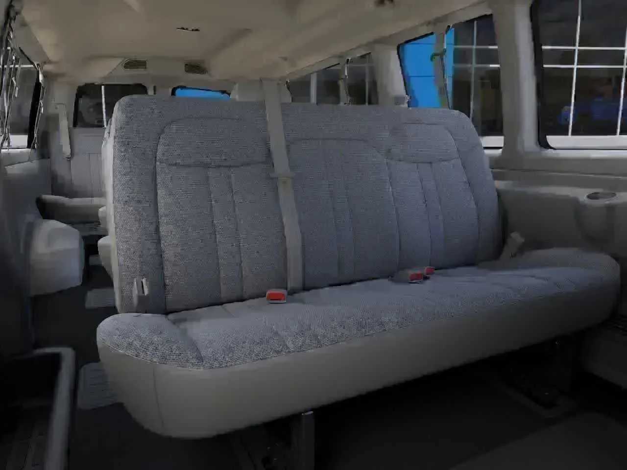 2025 Chevrolet Express Passenger
