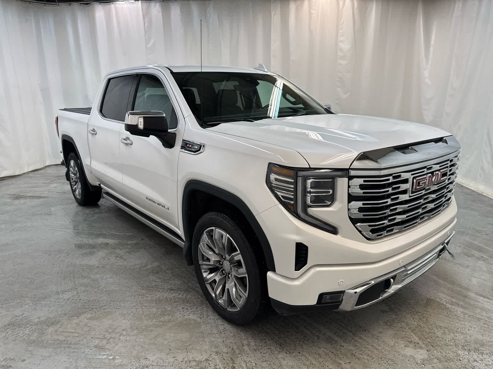 Thumbnail: 2024 GMC Sierra 1500 - 7