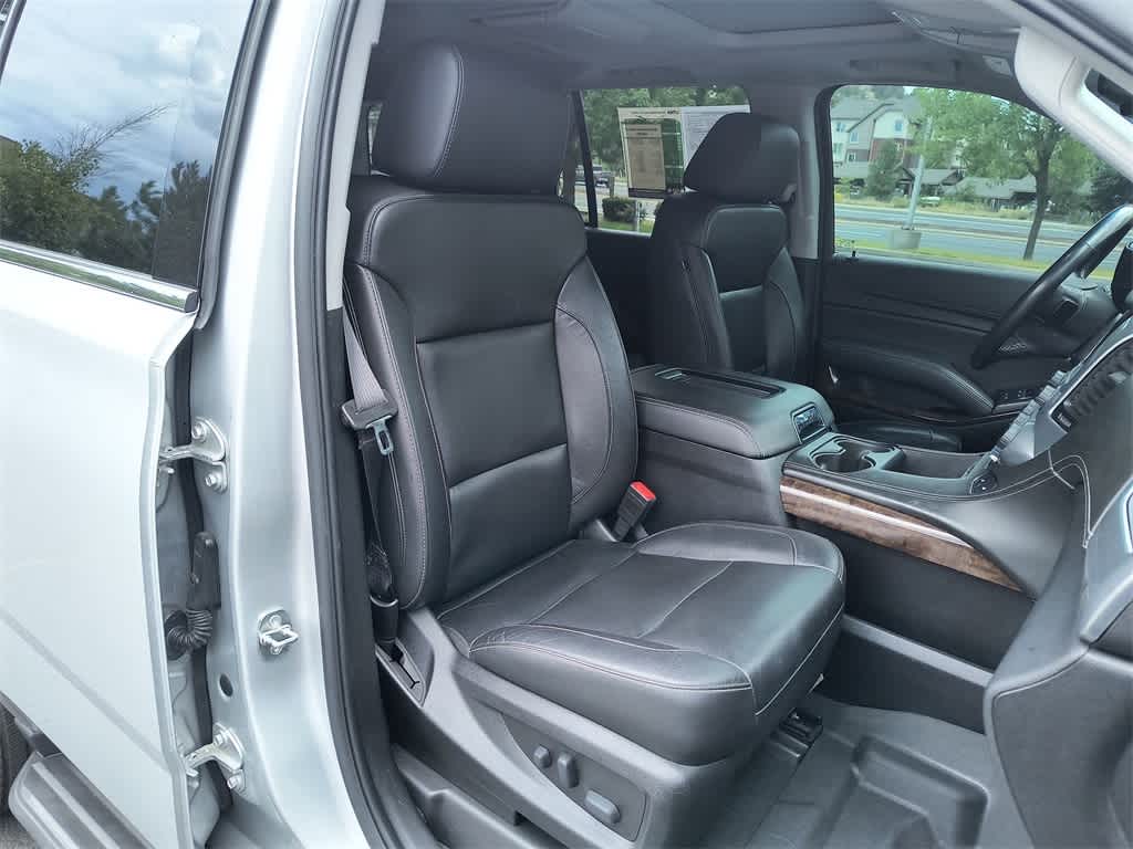 Thumbnail: 2020 Chevrolet Tahoe - 26