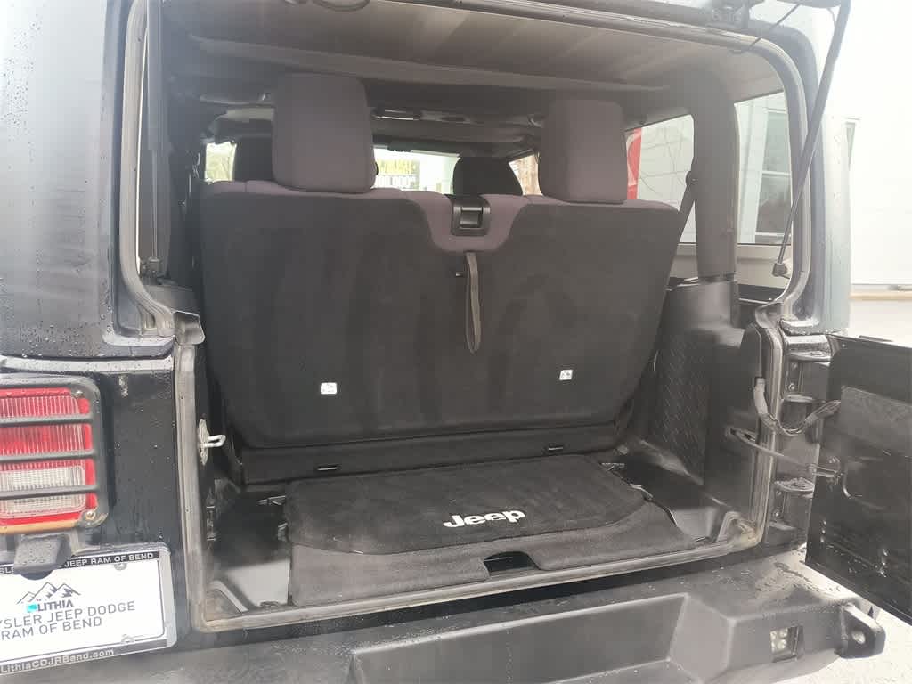 Thumbnail: 2013 Jeep Wrangler - 22