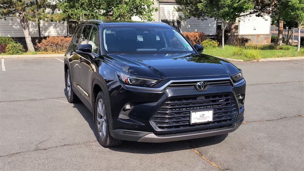 Thumbnail: 2024 Toyota Grand Highlander - 3