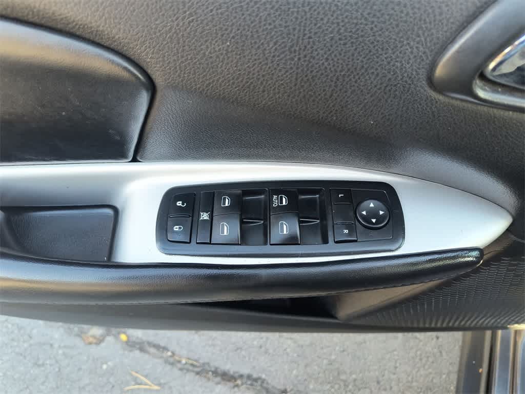 Thumbnail: 2017 Dodge Journey - 13