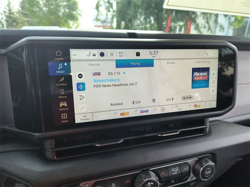 Thumbnail: 2025 Jeep Wrangler - 16