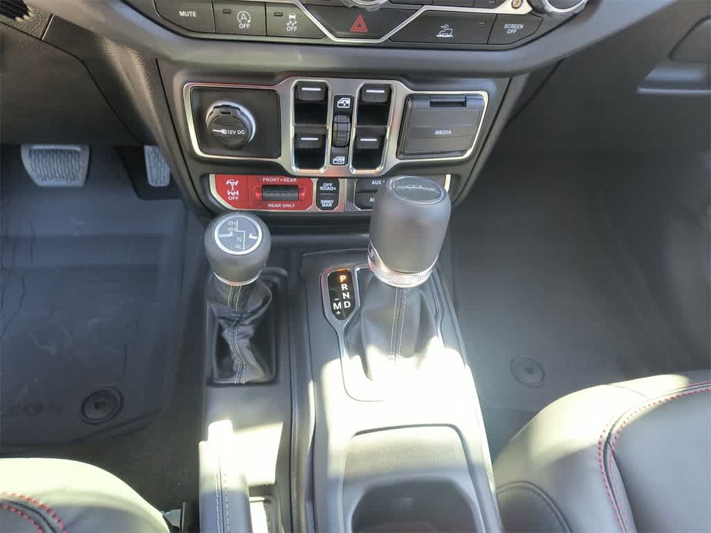 Thumbnail: 2025 Jeep Gladiator - 20