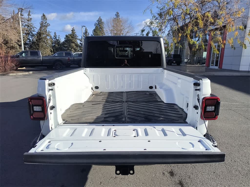 Thumbnail: 2023 Jeep Gladiator - 23