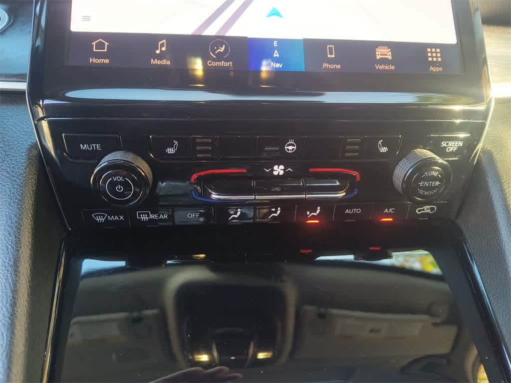 Thumbnail: 2023 Jeep Grand Cherokee - 19