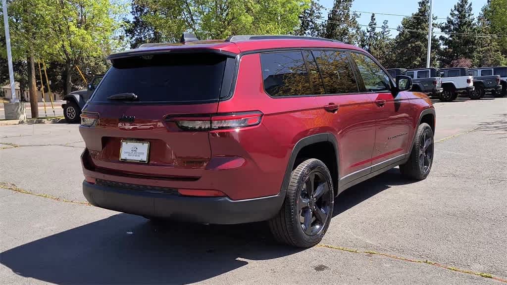 2025 Jeep Grand Cherokee L Limited Edition 8