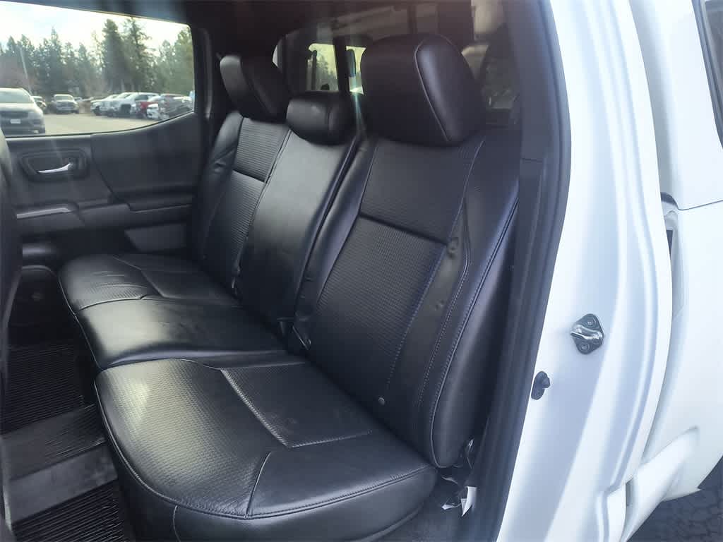 Thumbnail: 2020 Toyota Tacoma - 23