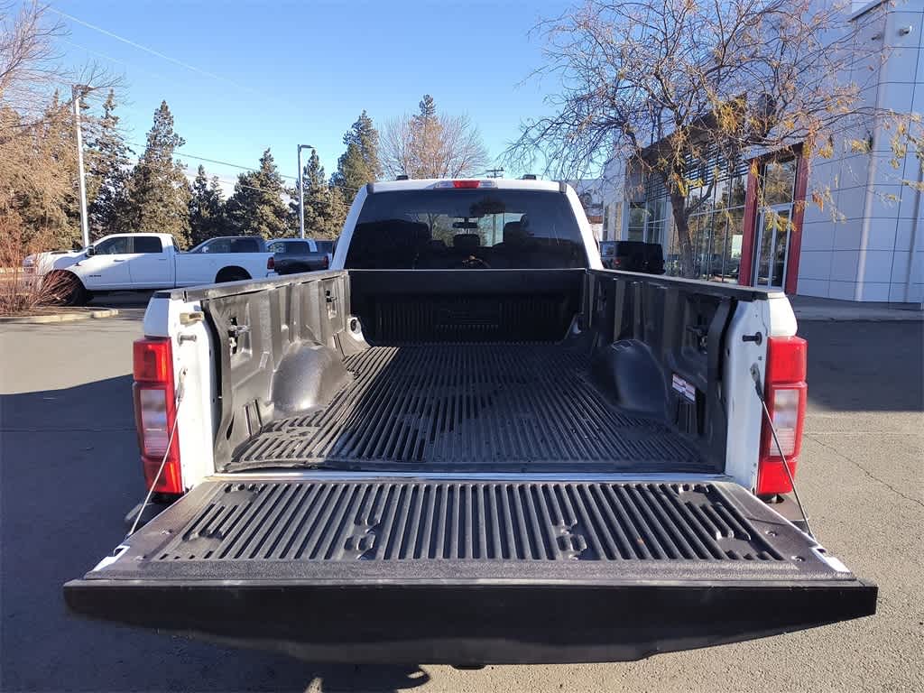 Thumbnail: 2022 Ford Econoline - 22