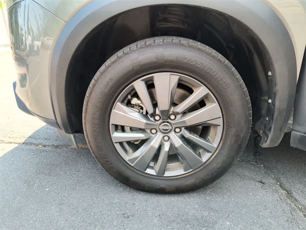 Thumbnail: 2023 Nissan Pathfinder - 10