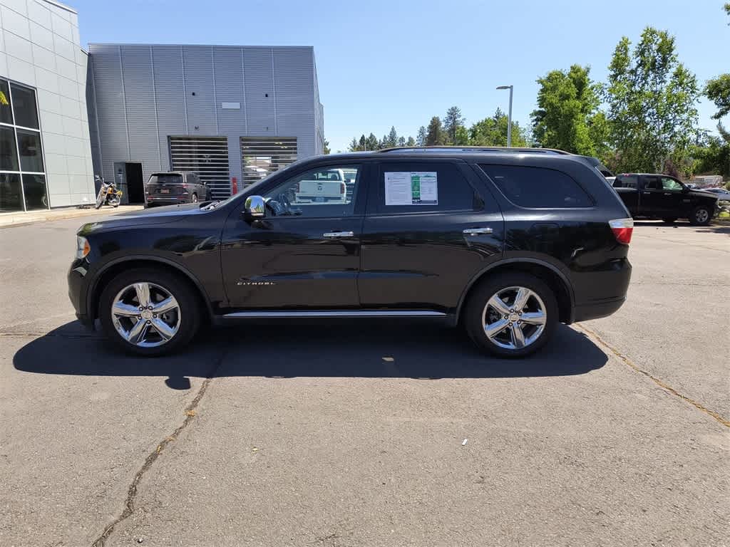 Thumbnail: 2011 Dodge Durango - 11