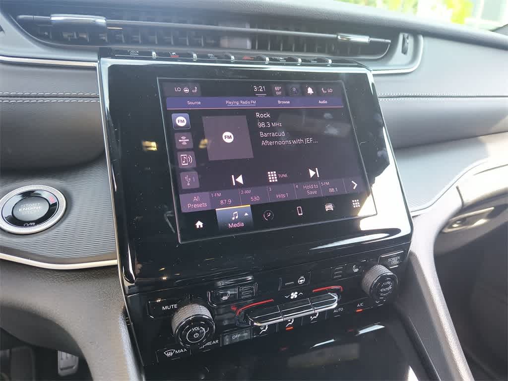 Thumbnail: 2025 Jeep Grand Cherokee - 16