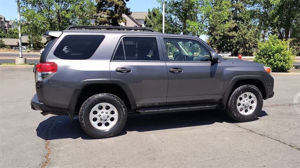 Thumbnail: 2012 Toyota 4Runner - 9