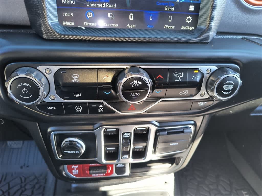 Thumbnail: 2023 Jeep Gladiator - 19