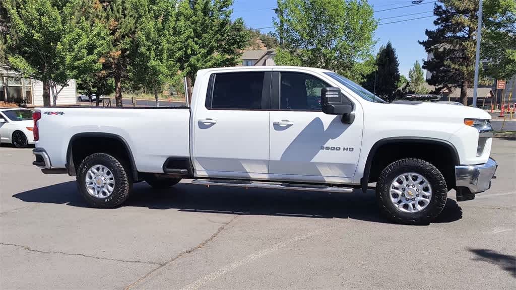 Thumbnail: 2021 Chevrolet Silverado 3500 - 2