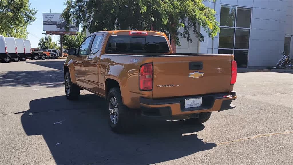 Thumbnail: 2017 Chevrolet Colorado - 7