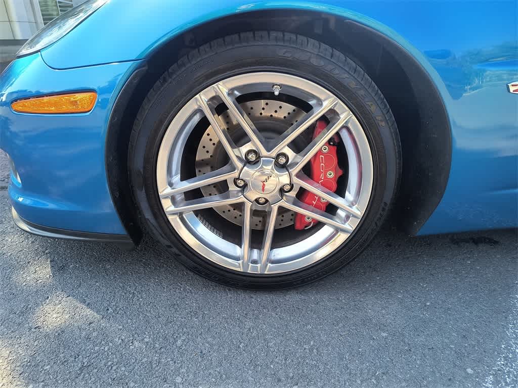 Thumbnail: 2008 Chevrolet Corvette - 10