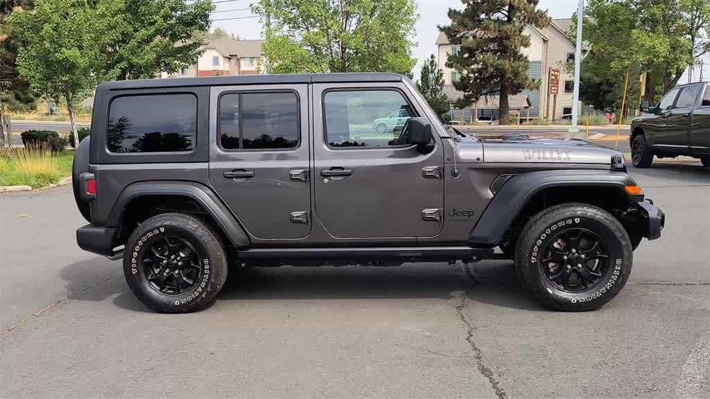 Thumbnail: 2021 Jeep Wrangler - 3