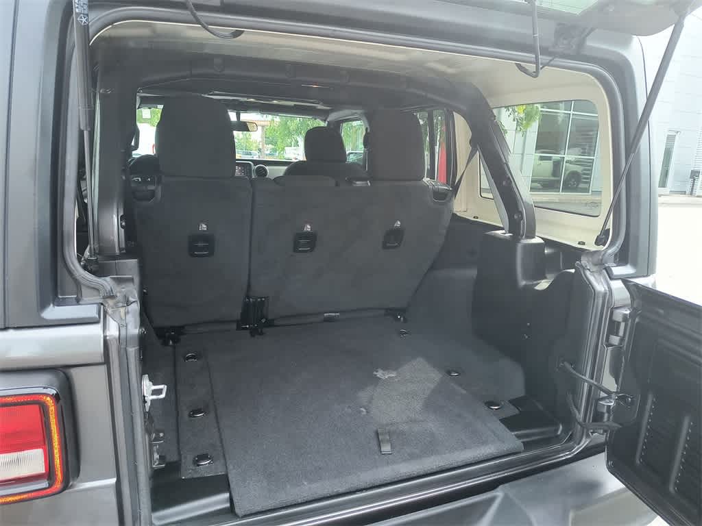 Thumbnail: 2021 Jeep Wrangler - 22