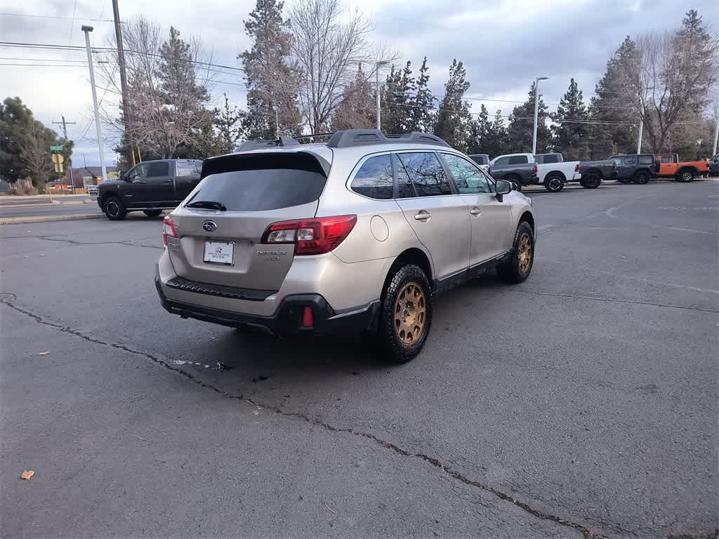 Thumbnail: 2018 Subaru Outback - 6
