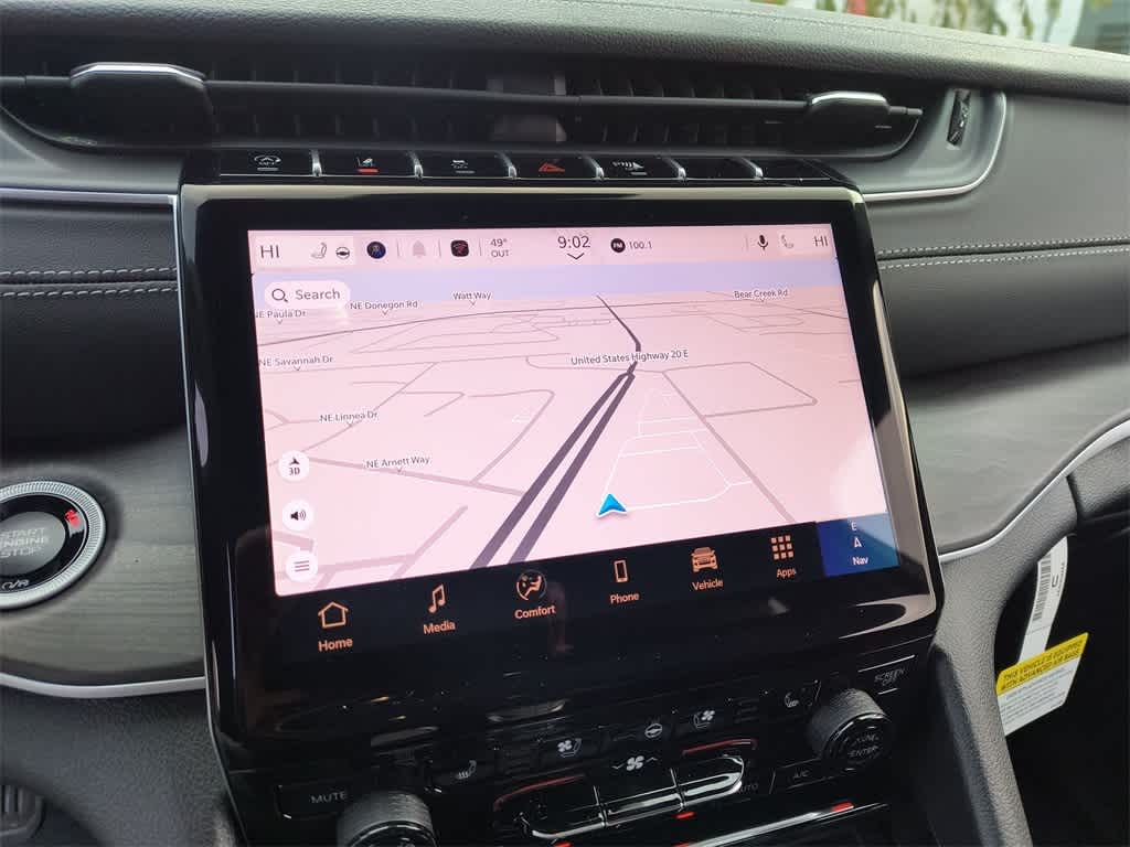 Thumbnail: 2025 Jeep Grand Cherokee - 18