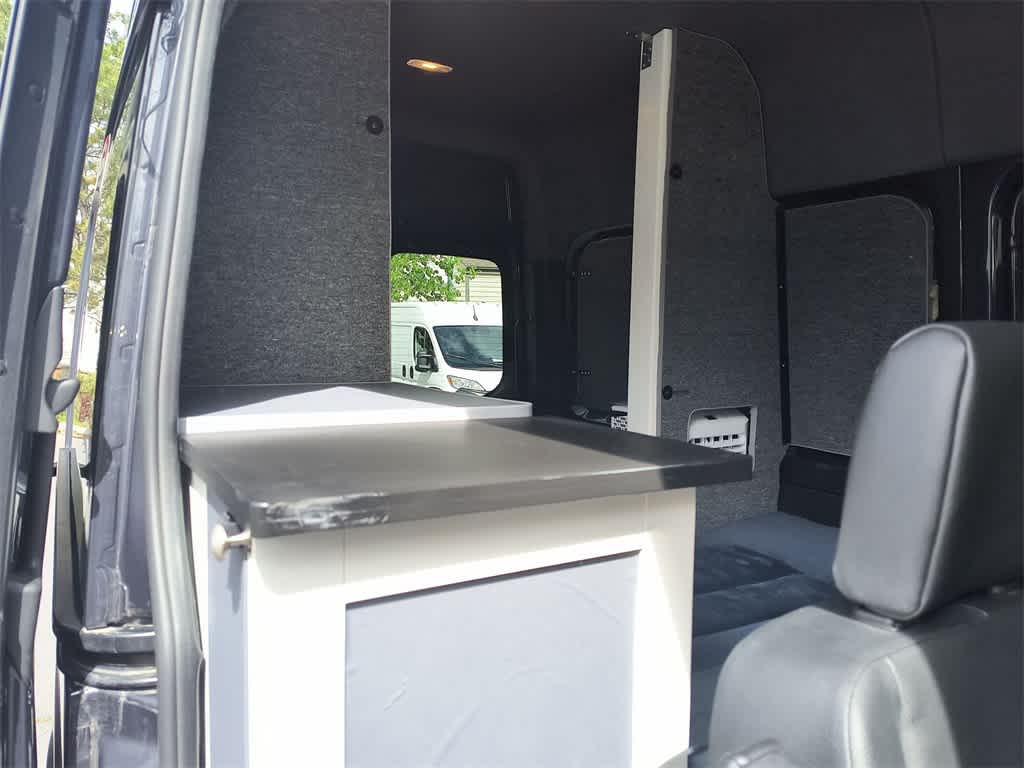 2020 Mercedes-Benz Sprinter  23