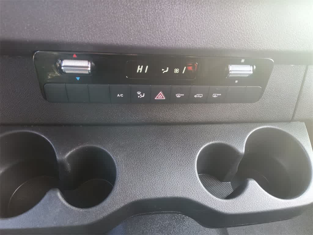 Thumbnail: 2023 Mercedes-Benz Sprinter - 18