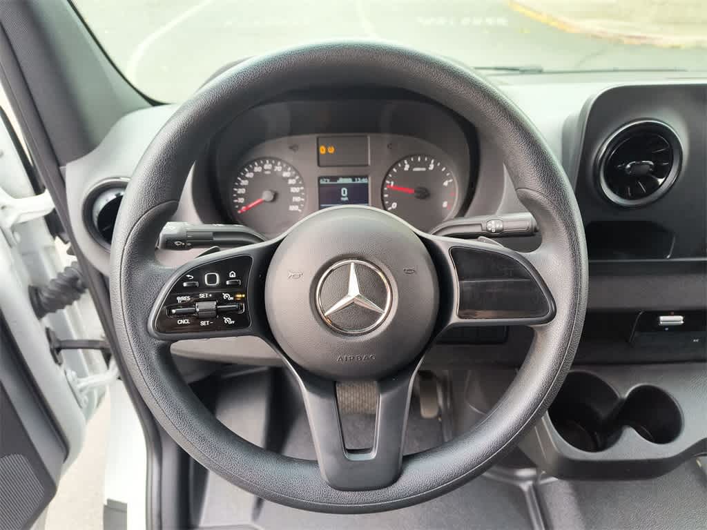 Thumbnail: 2023 Mercedes-Benz Sprinter - 14