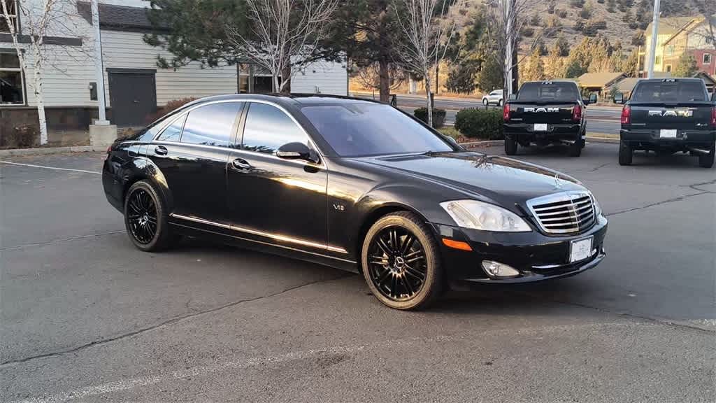 Thumbnail: 2008 Mercedes-Benz S-Class - 3