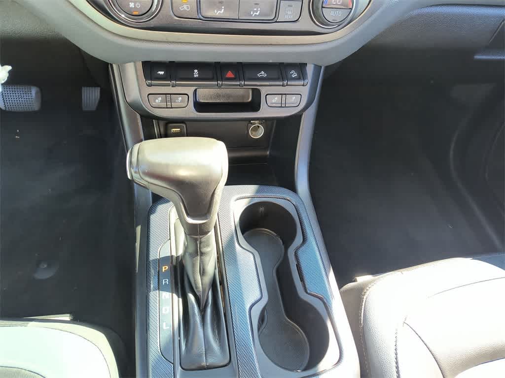 Thumbnail: 2017 Chevrolet Colorado - 20