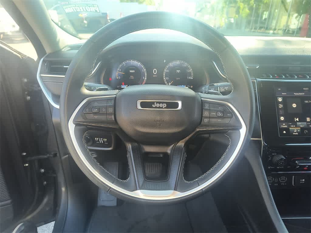 Thumbnail: 2023 Jeep Grand Cherokee L - 14