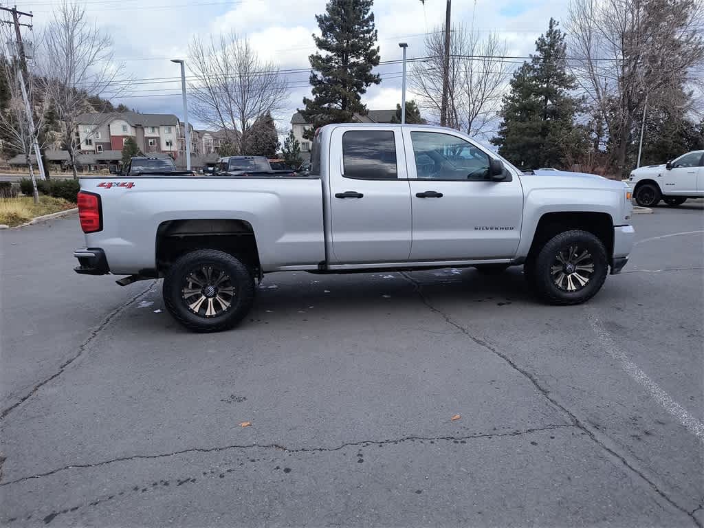 Thumbnail: 2018 Chevrolet Silverado 1500 - 7