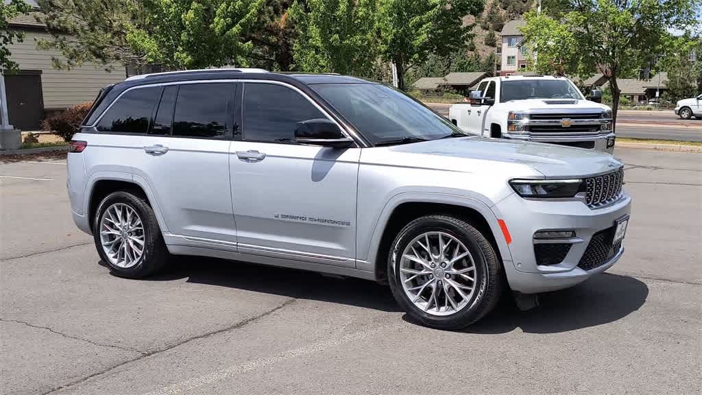 2022 Jeep Grand Cherokee Summit 4xe 2