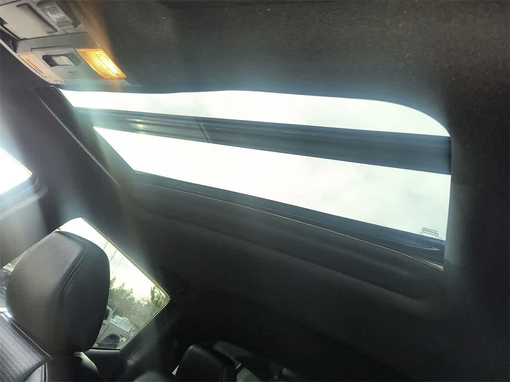 Thumbnail: 2020 Toyota Tacoma - 22