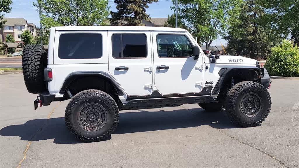 2020 Jeep Wrangler Unlimited Willys 9