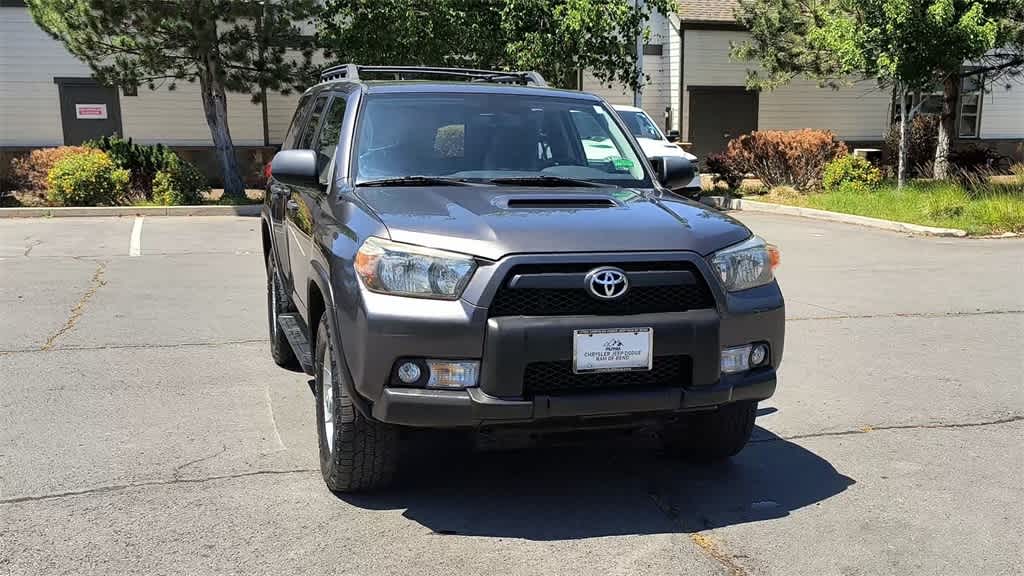 Thumbnail: 2012 Toyota 4Runner - 3