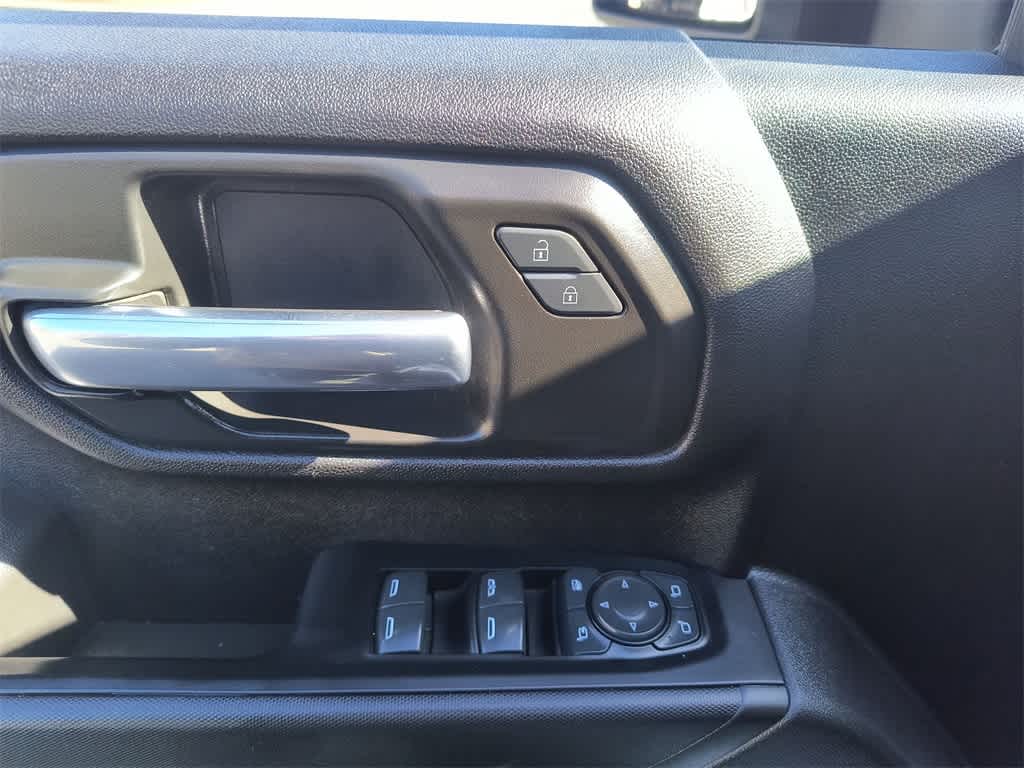 Thumbnail: 2024 Chevrolet Silverado 3500 - 13