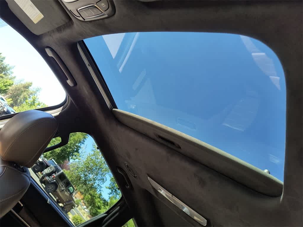 Thumbnail: 2021 Kia Telluride - 22