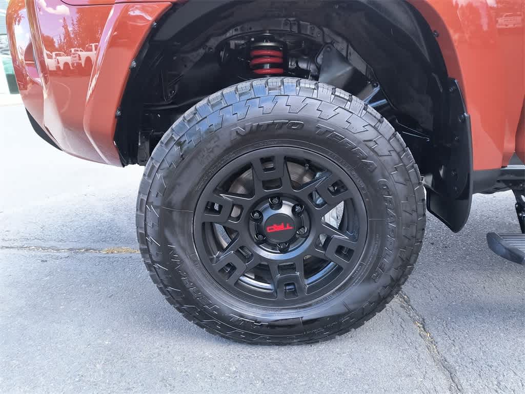 Thumbnail: 2024 Toyota 4Runner - 10