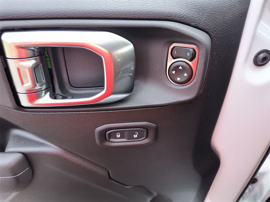 Thumbnail: 2025 Jeep Wrangler - 13