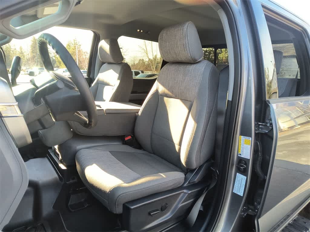 Thumbnail: 2024 Ford Econoline - 12